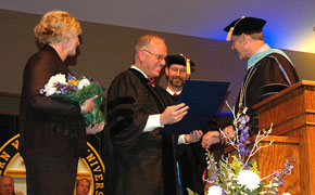 SWU-May-Graduation-Honorary-Doctorate